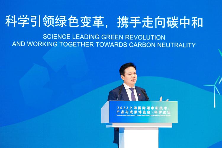 2025新奥资料正版大全和8亿预算招50个学生与8亿预算招50个学生怎么算